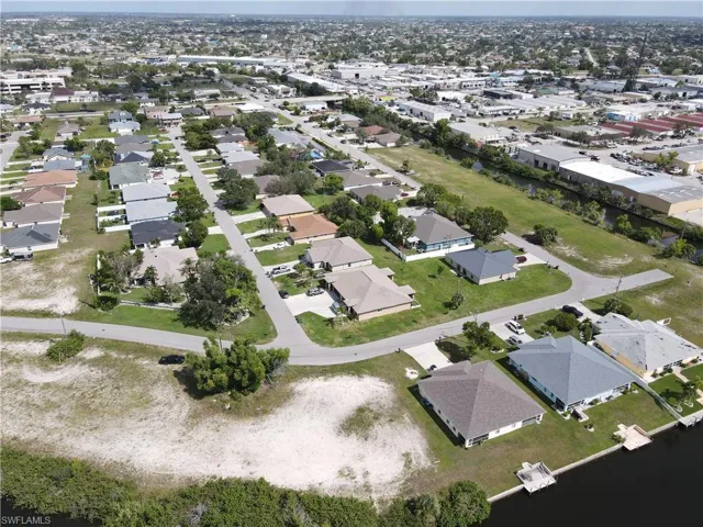 1101 SE 12th  LN, Cape Coral, FL 33990