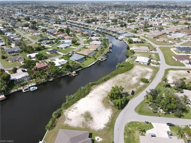 1101 SE 12th  LN, Cape Coral, FL 33990