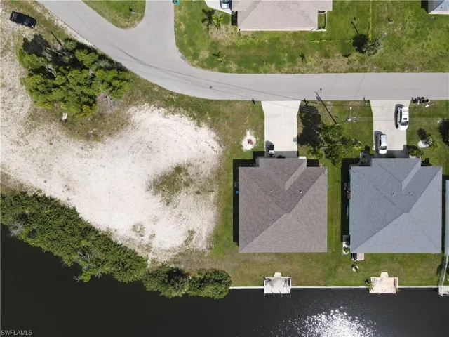 1101 SE 12th  LN, Cape Coral, FL 33990