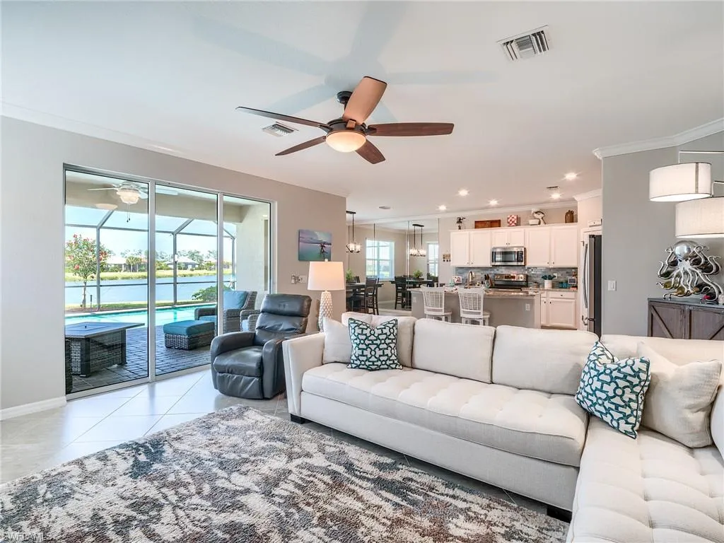 10517 Prato DR, Fort Myers, FL 33913,2025000327