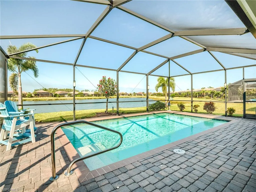 10517 Prato DR, Fort Myers, FL 33913,2025000327