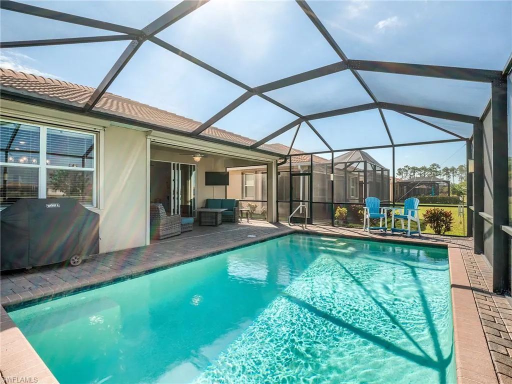 10517 Prato DR, Fort Myers, FL 33913,2025000327