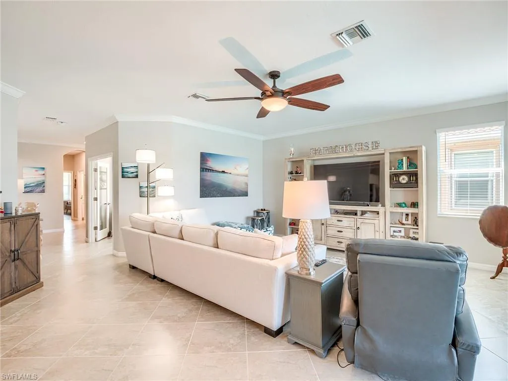 10517 Prato DR, Fort Myers, FL 33913,2025000327