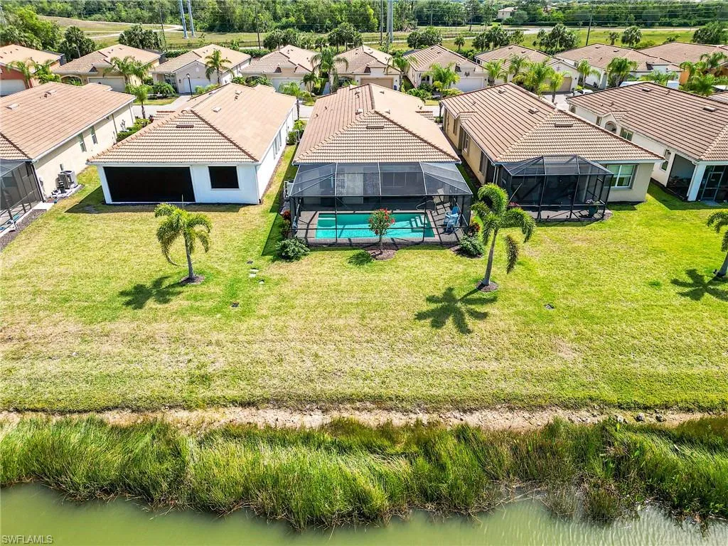 10517 Prato DR, Fort Myers, FL 33913,2025000327