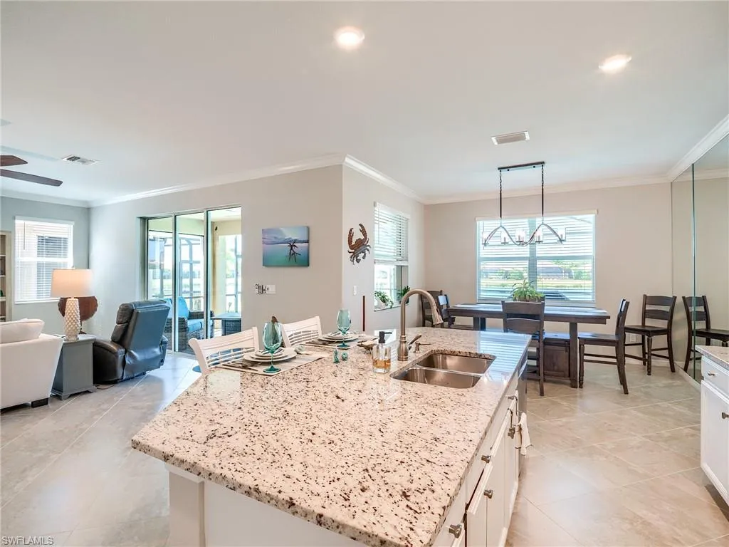 10517 Prato DR, Fort Myers, FL 33913,2025000327