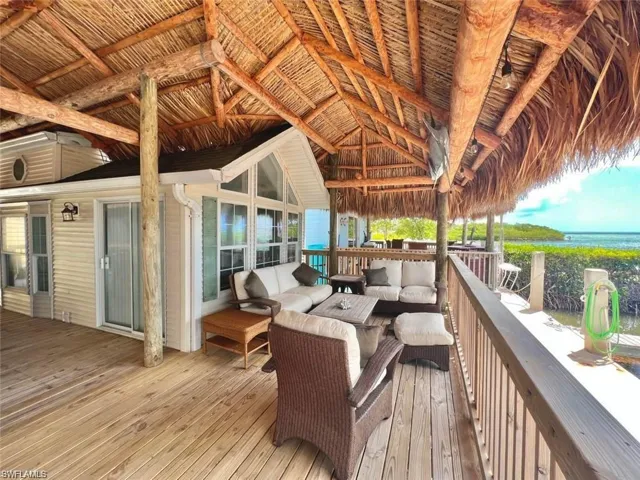84961  Old  HWY, Islamorada, FL 33036