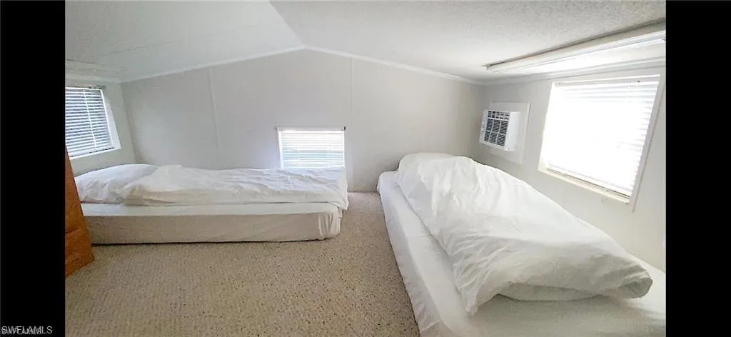 84961  Old  HWY, Islamorada, FL 33036