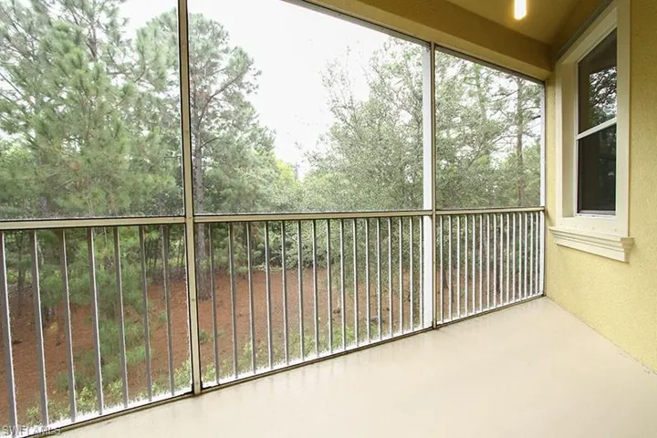 1315 Mariposa Cir 2-204, Naples, Florida 34105