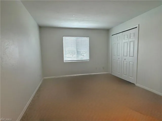 1001  Foxfire  LN, Naples, FL 34104