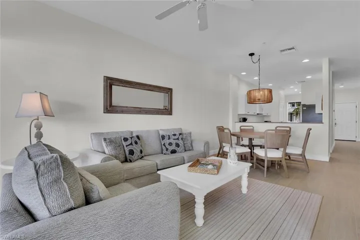 7925  Mahogany Run  LN, Naples, FL 34113