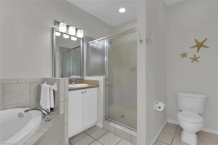 7925  Mahogany Run  LN, Naples, FL 34113