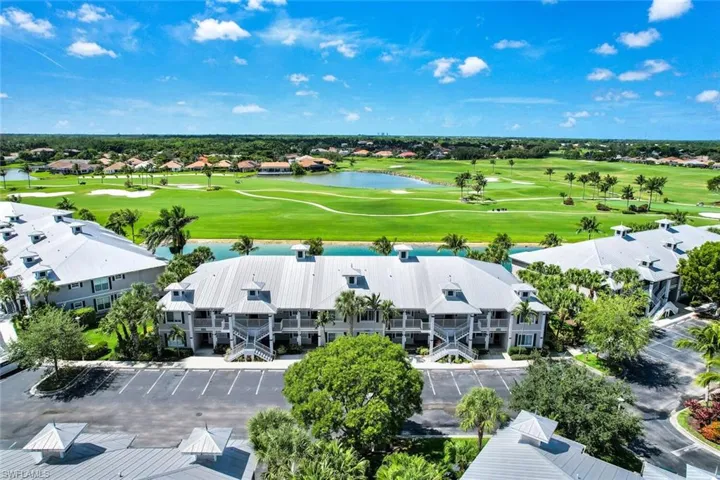 7925  Mahogany Run  LN, Naples, FL 34113