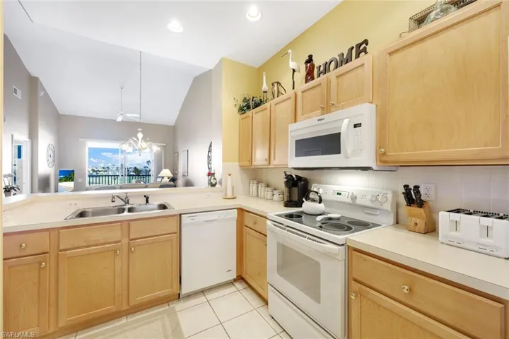 16491  Millstone  CIR, Fort Myers, FL 33908