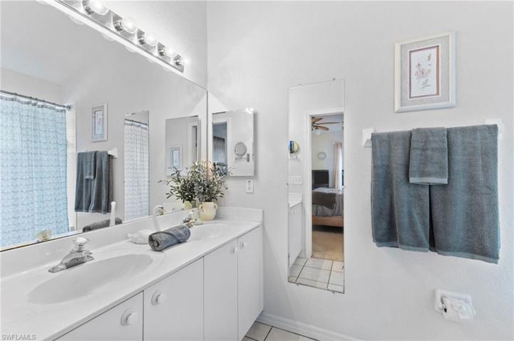 Master Bath-Dual Sinks