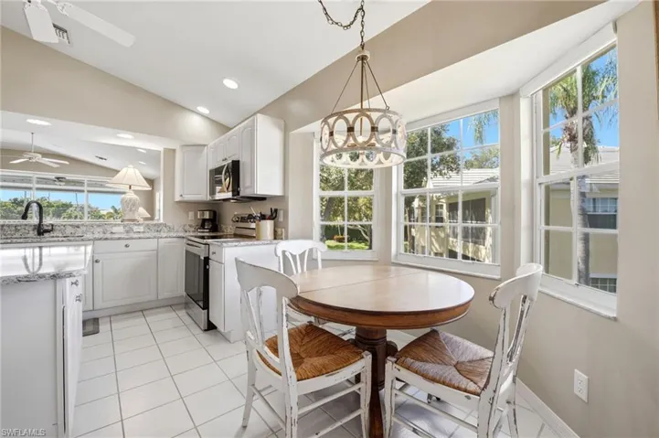 8355 Mystic Greens Way 1904, Naples, Florida 34113