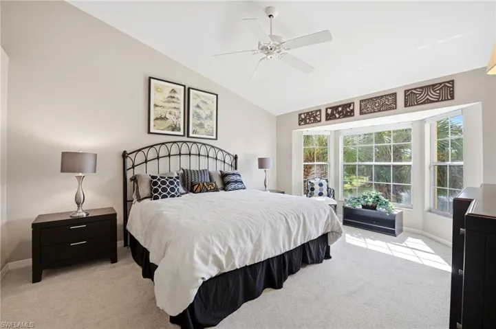8355 Mystic Greens Way 1904, Naples, Florida 34113