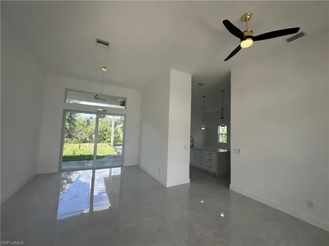2220 18th Ave, Cape Coral, Florida 33990