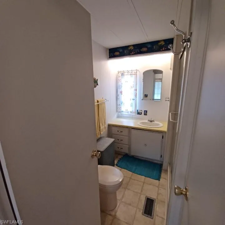 27601 Hale DR, Bonita Springs, FL 34135,224104870