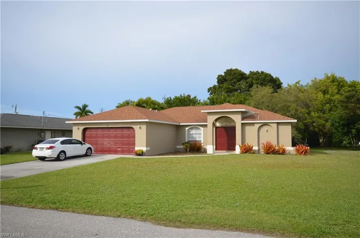 327 Se 31st Ter, Cape Coral, Florida 33904
