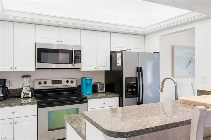Kitchen/Stainless Appliances