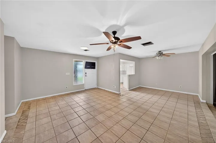 1129 Se 18th Ter, Cape Coral, Florida 33990