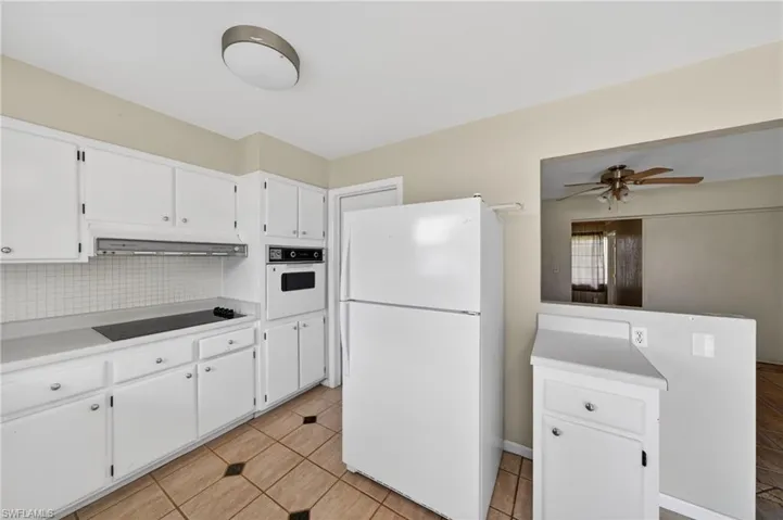1129 Se 18th Ter, Cape Coral, Florida 33990