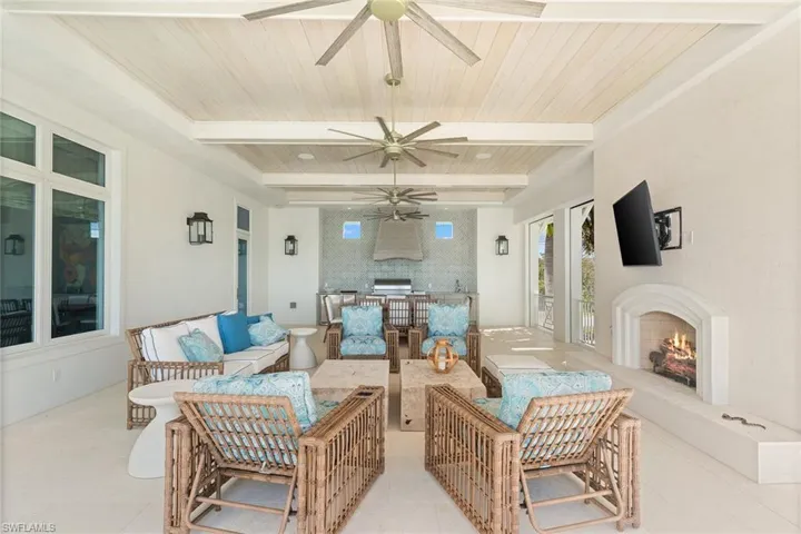 27566 Hickory Blvd, Bonita Springs, Florida 34134