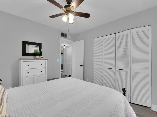 8474  Charter Club  CIR, Fort Myers, FL 33919