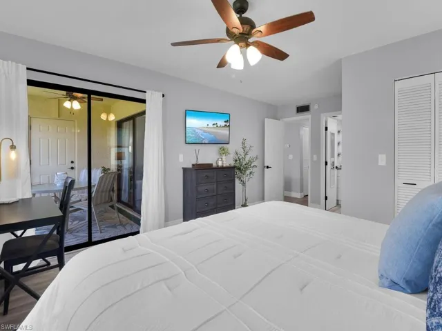 8474  Charter Club  CIR, Fort Myers, FL 33919