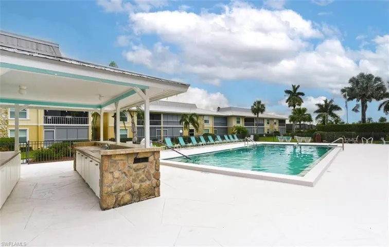 401 Charlemagne Blvd A205, Naples, Florida 34112
