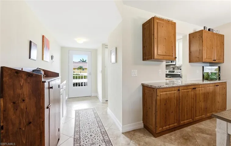 Extra installed buffet with loads of storage