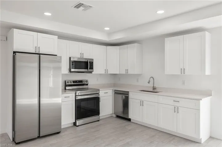 2605 9th ST SW, LEHIGH ACRES FL 33976