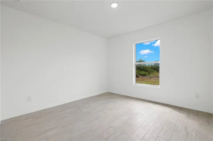 2605 9th ST SW, LEHIGH ACRES FL 33976