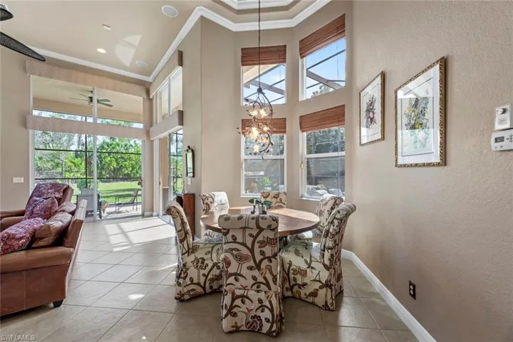 Breakfast nook