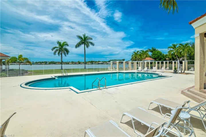 7774  Jewel  LN, Naples, FL 34109