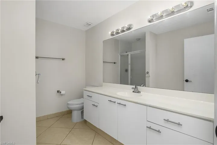 7774  Jewel  LN, Naples, FL 34109