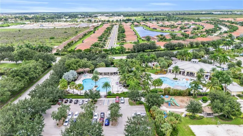 2061 Hamlin St, Naples, Florida 34120