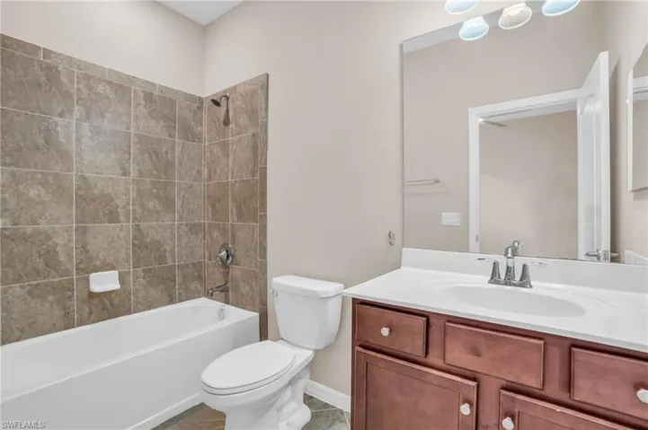2061 Hamlin St, Naples, Florida 34120