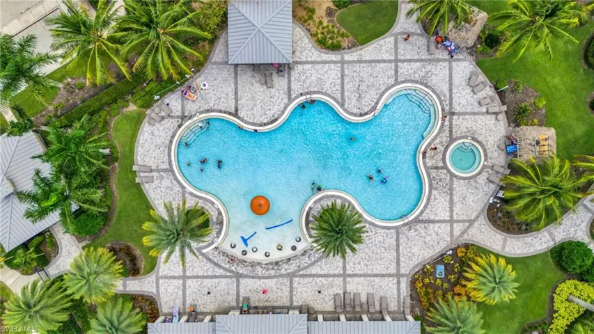 2061 Hamlin St, Naples, Florida 34120