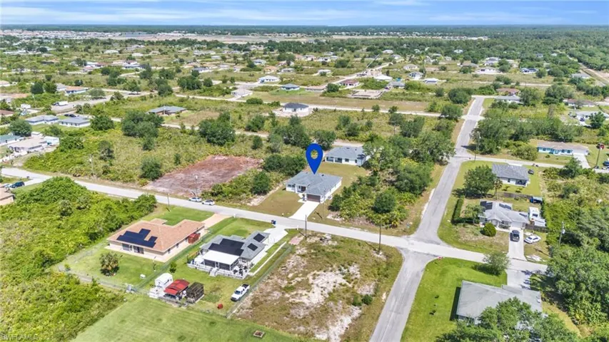 813  Poinsettia  AVE, Lehigh Acres, FL 33972