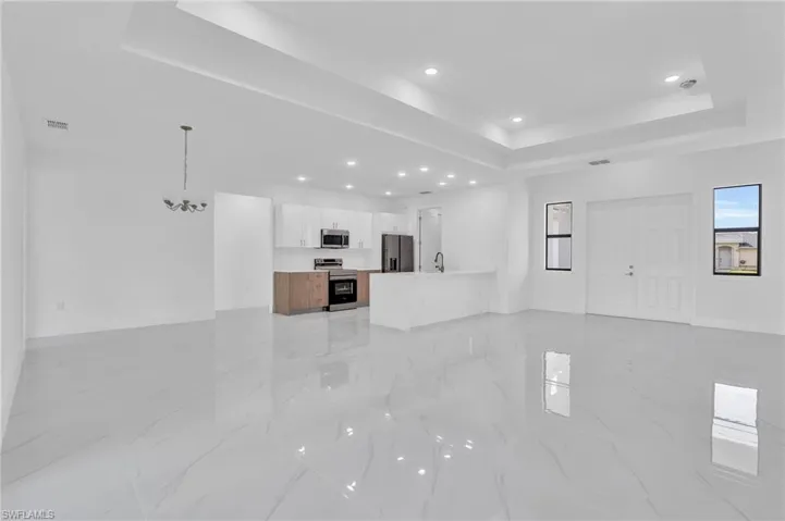 813  Poinsettia  AVE, Lehigh Acres, FL 33972