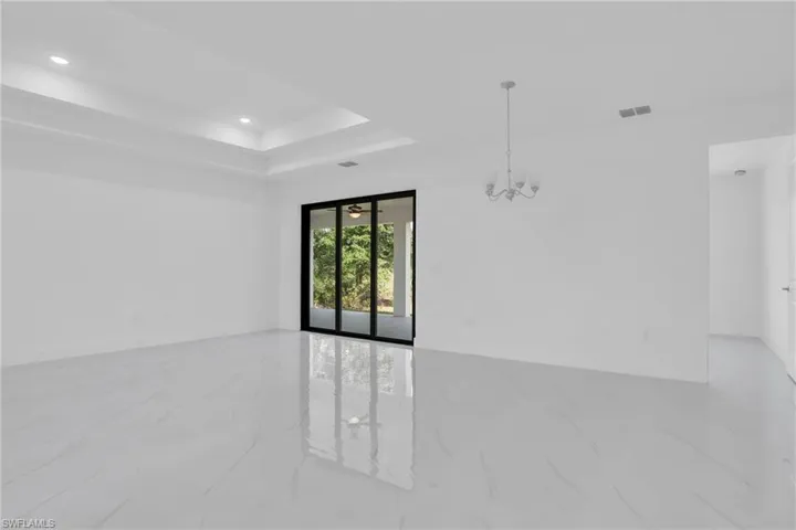 813  Poinsettia  AVE, Lehigh Acres, FL 33972
