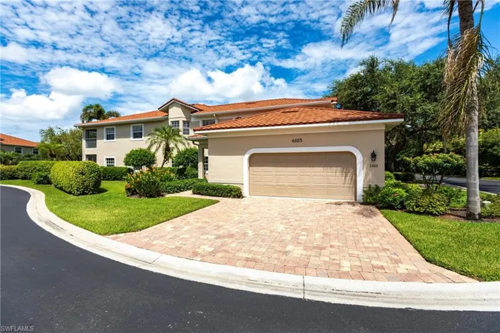 Attached 2 car garage