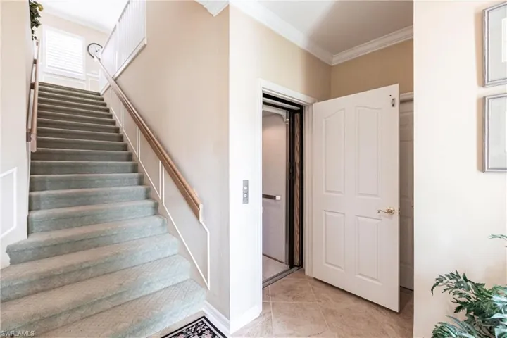 Private Elevator