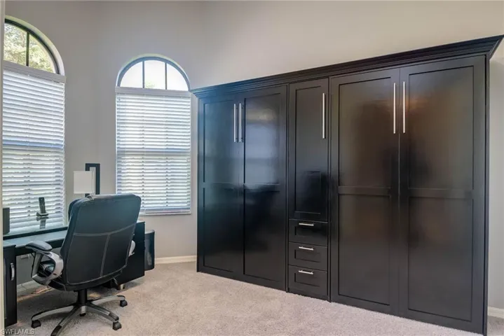 Guest room-2, with Murphy Beds