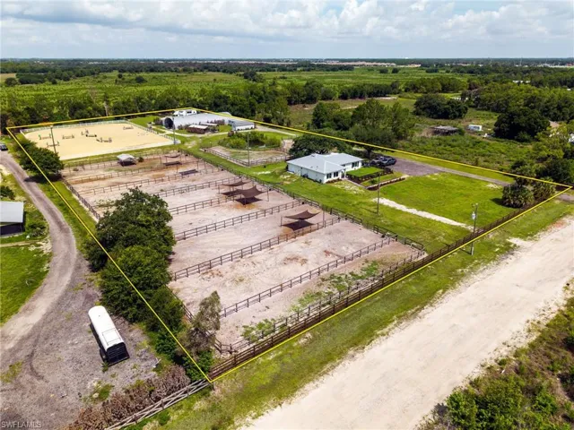 12090 Shawnee Rd, Fort Myers, Florida 33913