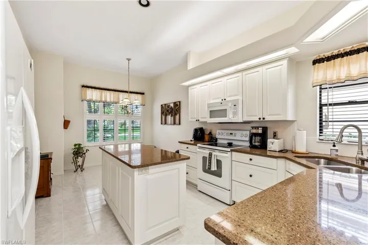 9029 Penelope Dr, Weeki Wachee, Florida 34613