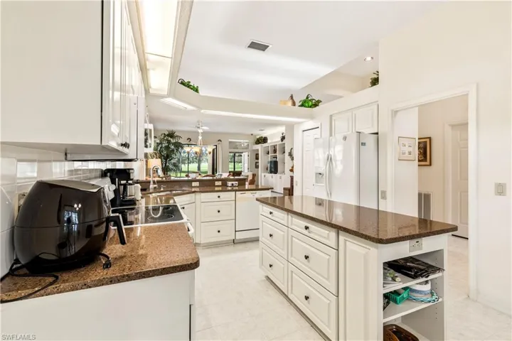 9029 Penelope Dr, Weeki Wachee, Florida 34613