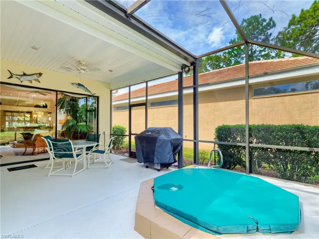 9029 Penelope Dr, Weeki Wachee, Florida 34613