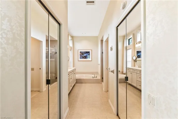 9029 Penelope Dr, Weeki Wachee, Florida 34613